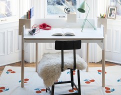 oeuf-brooklyn-desk – deisgner kids Adelaide – out of the cot
