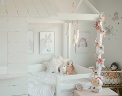 LunaHideout-Bed_Out_Of_The_Cot_4_Square